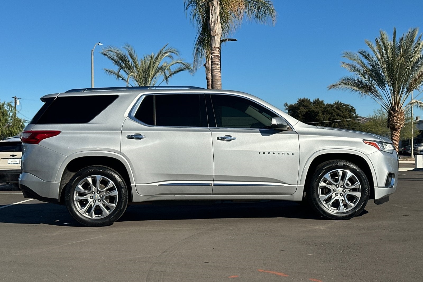 2021 Chevrolet Traverse Premier