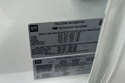 2025 GMC Sierra 1500 SLT