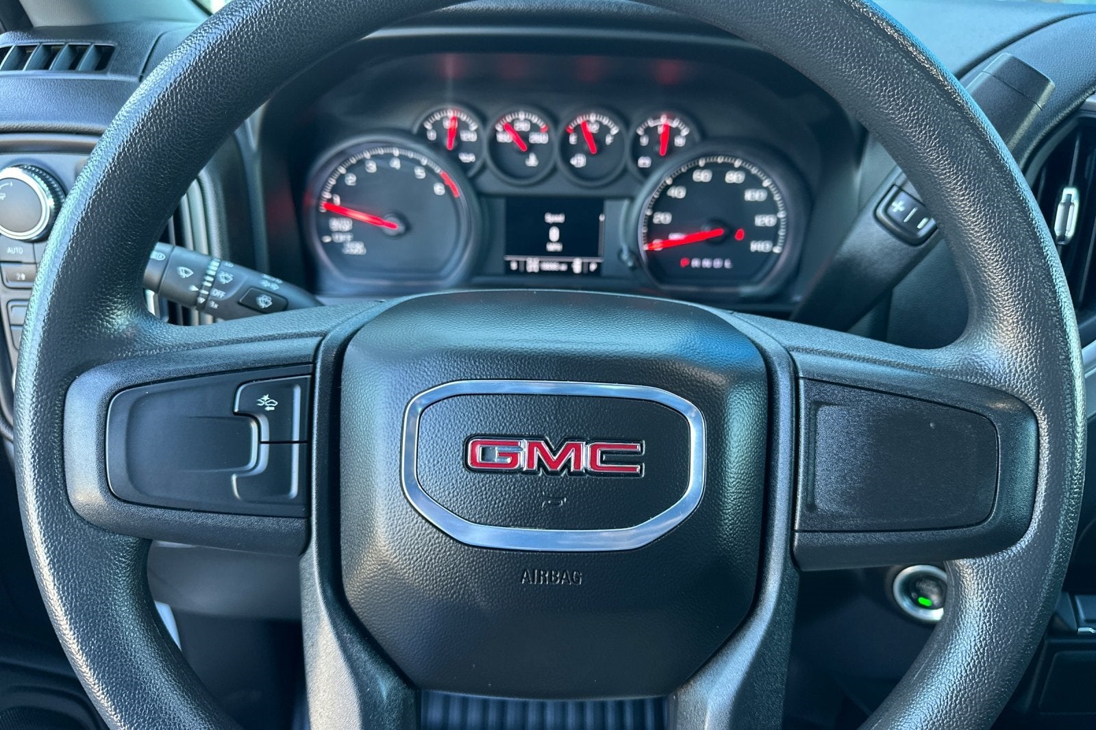 2024 GMC Sierra 1500 Pro