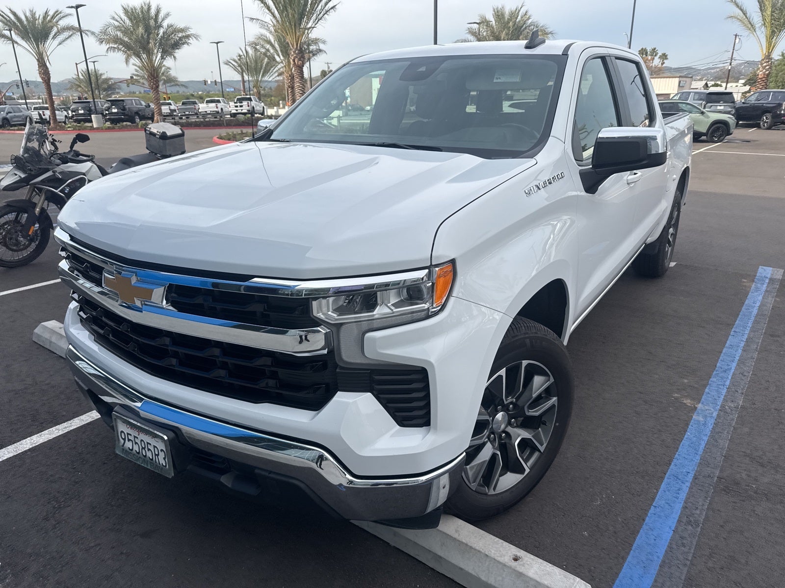 2023 Chevrolet Silverado 1500 LT