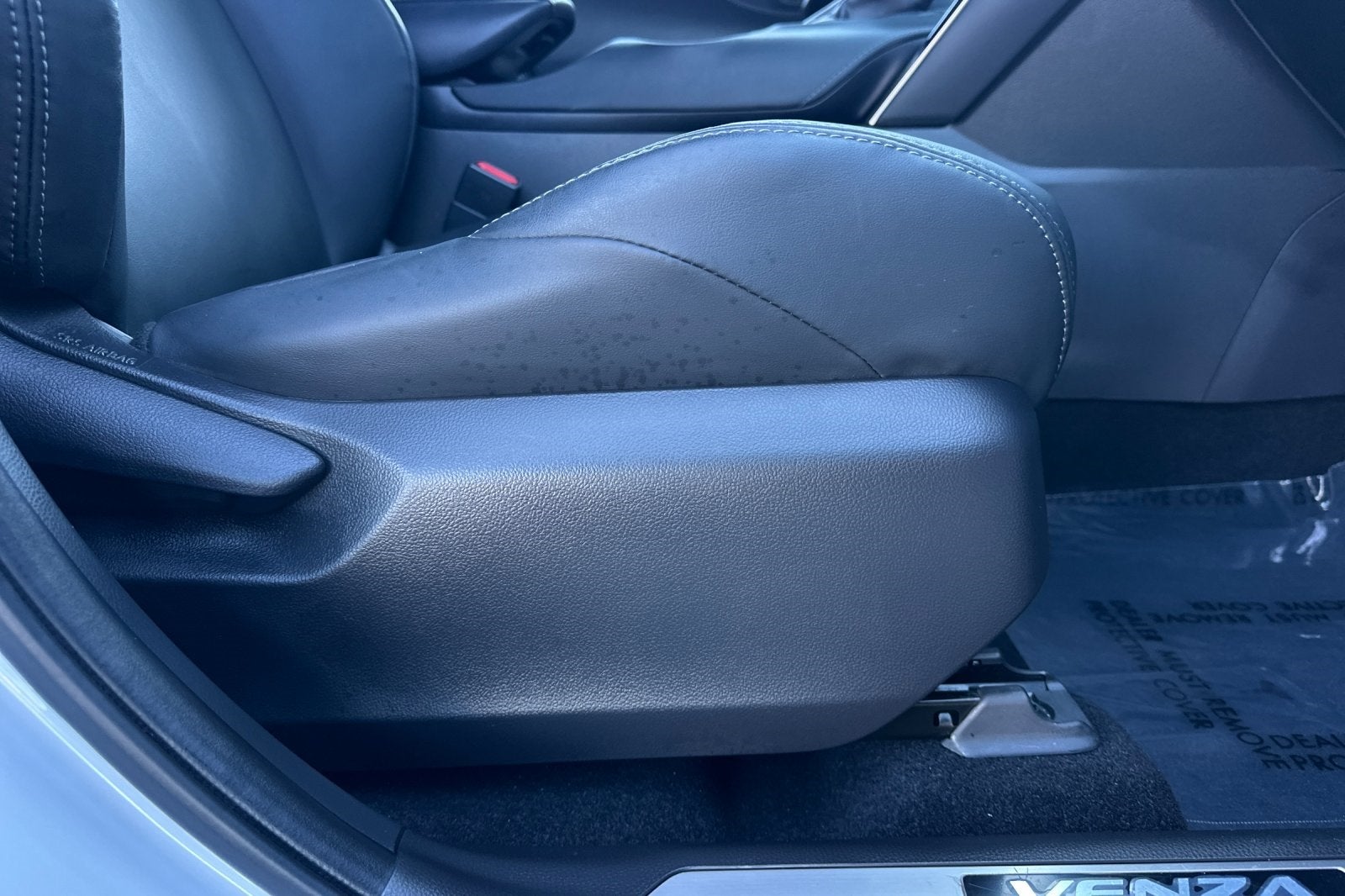 2024 Toyota Venza XLE