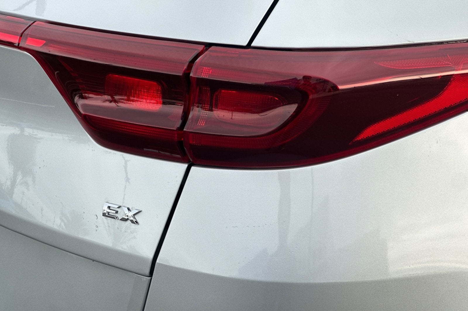 2020 Kia Sportage EX