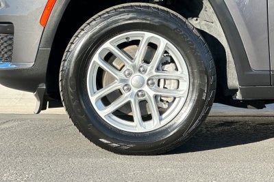2024 Jeep Grand Cherokee L Laredo