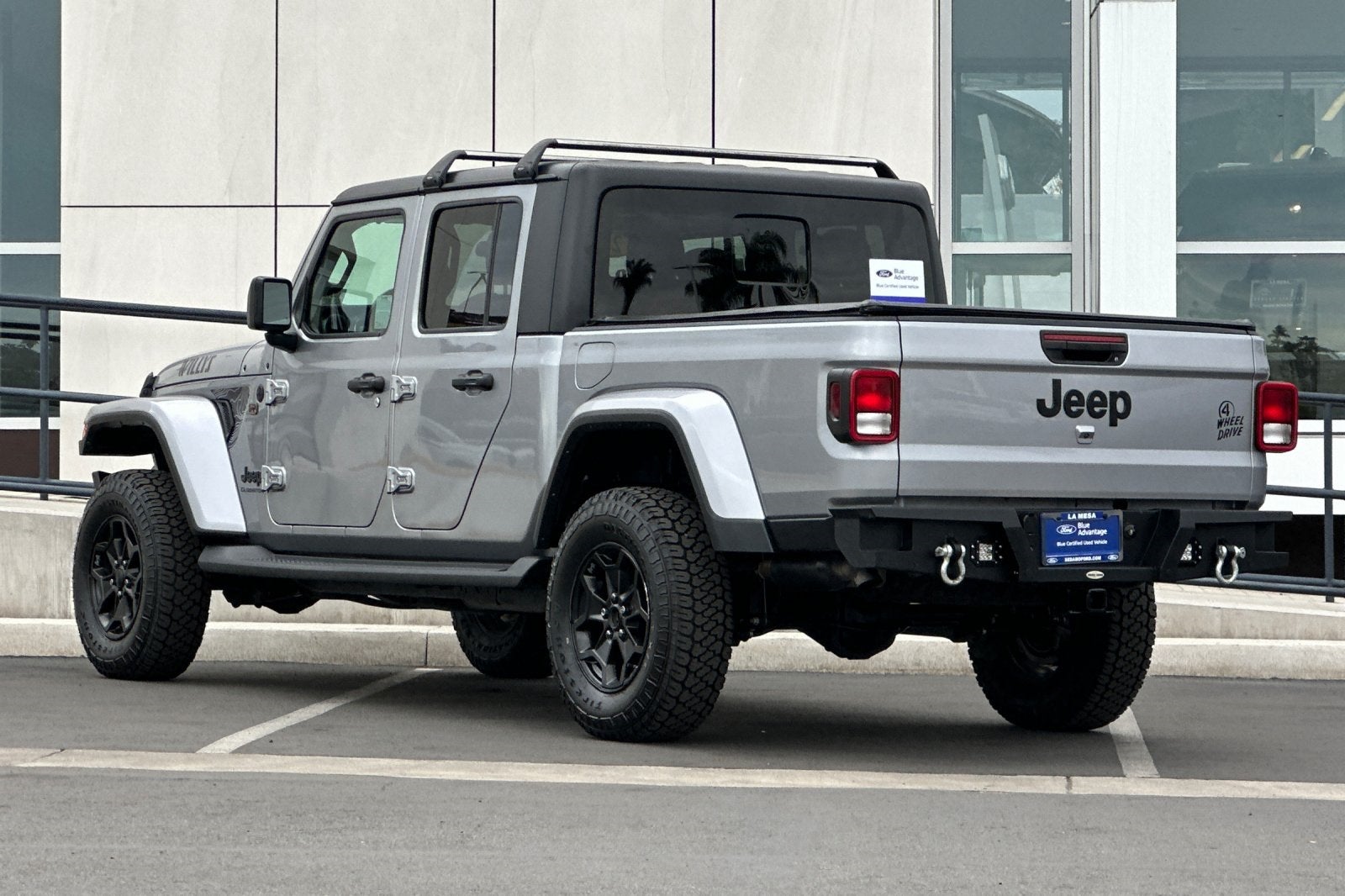 2021 Jeep Gladiator Willys