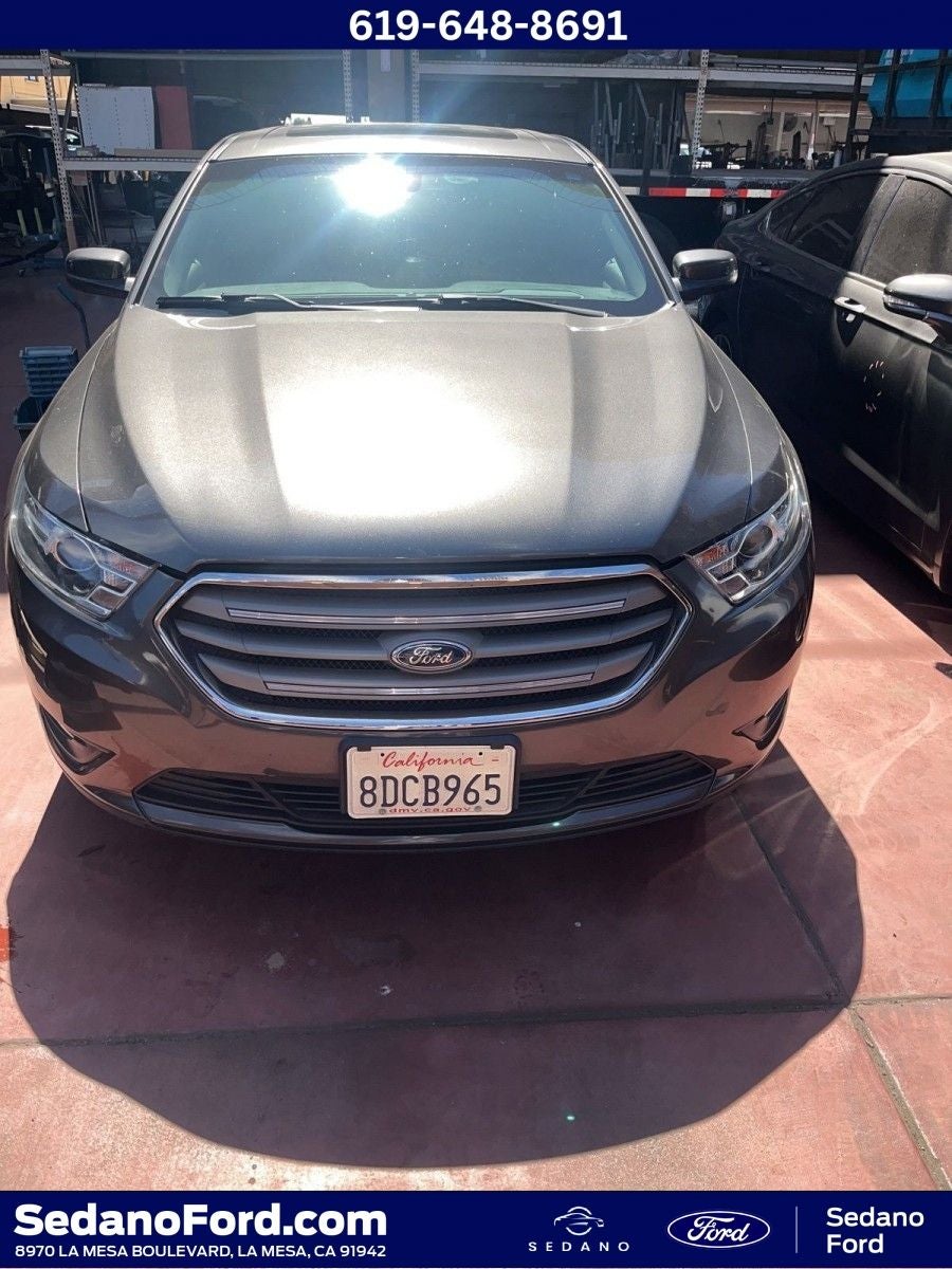2018 Ford Taurus SEL