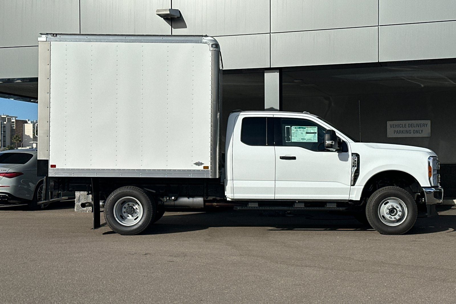 2024 Ford F-350SD XLT DRW