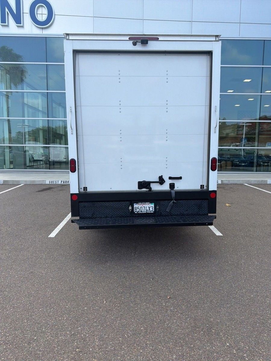 2022 Ford Transit-350 Base 350 HD LR CUTAWAY