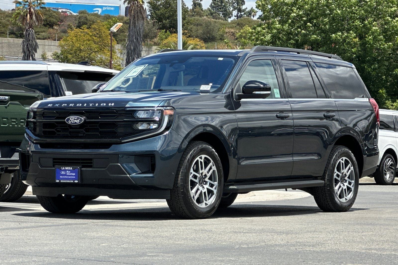2025 Ford Expedition Active