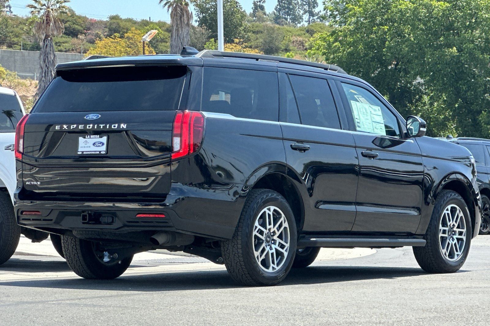 2025 Ford Expedition Active