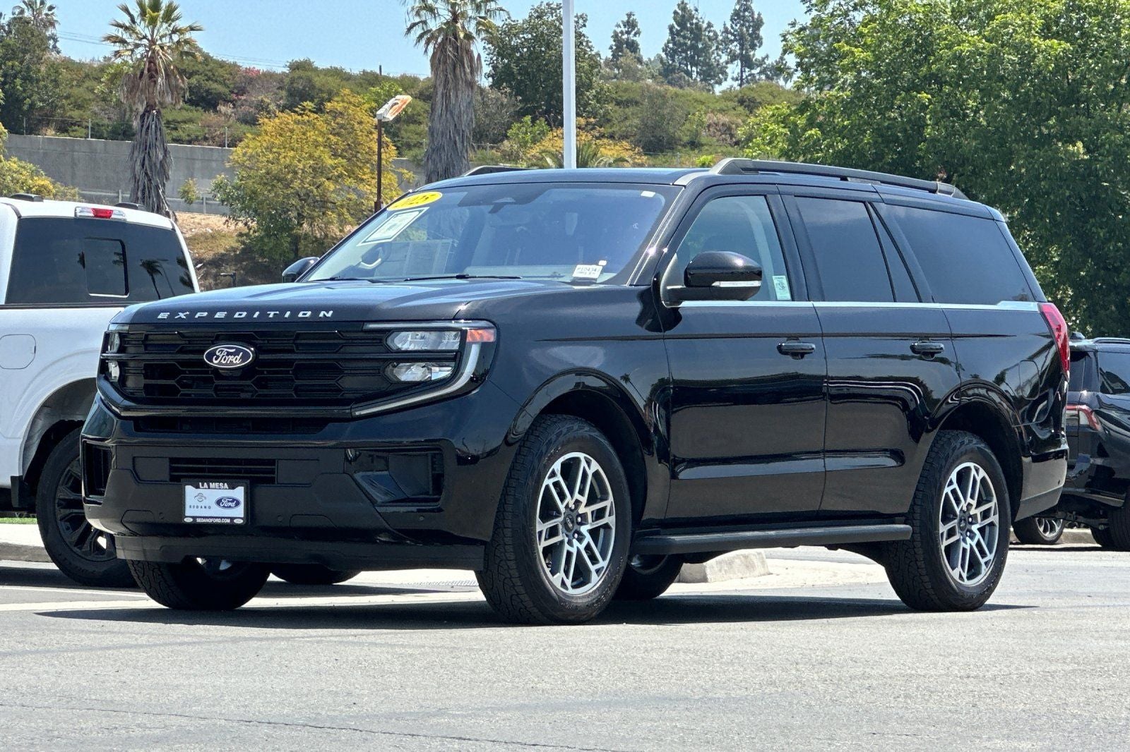 2025 Ford Expedition Active