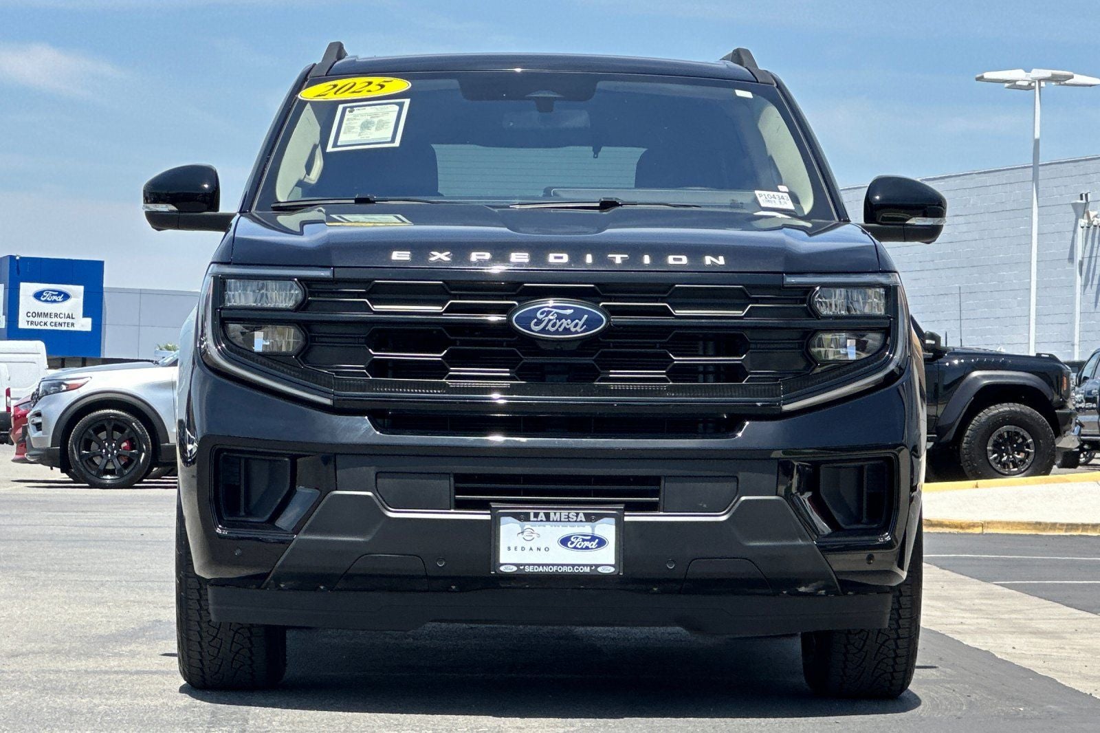 2025 Ford Expedition Active
