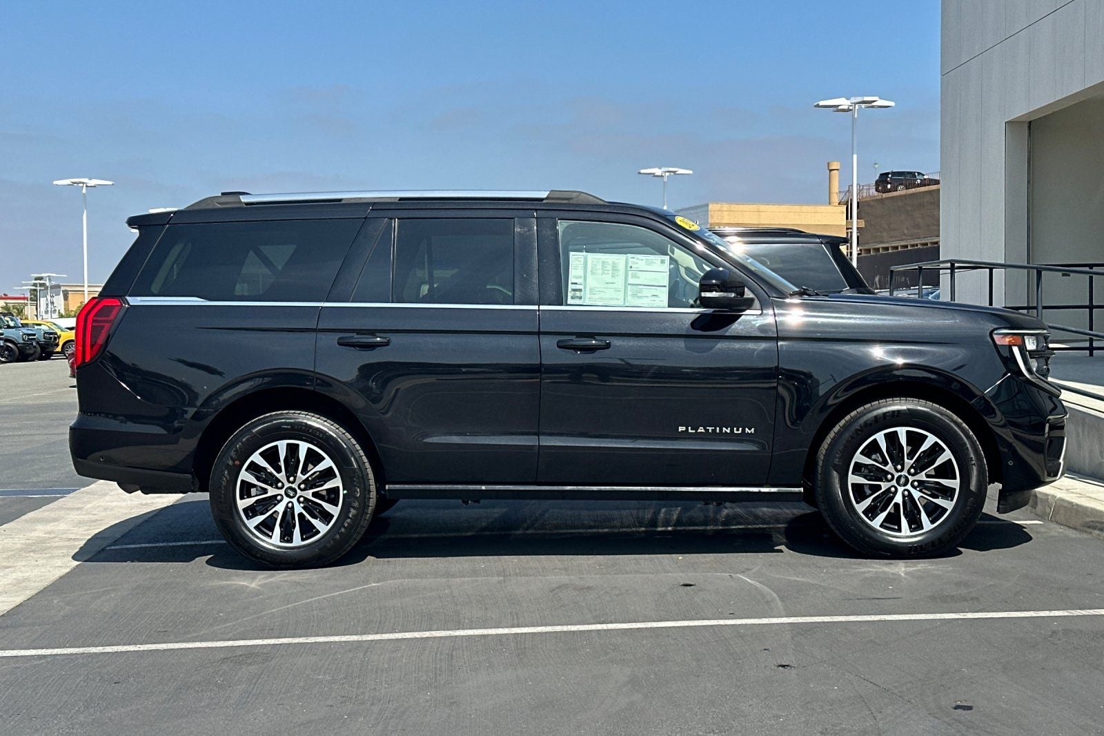 2025 Ford Expedition Platinum