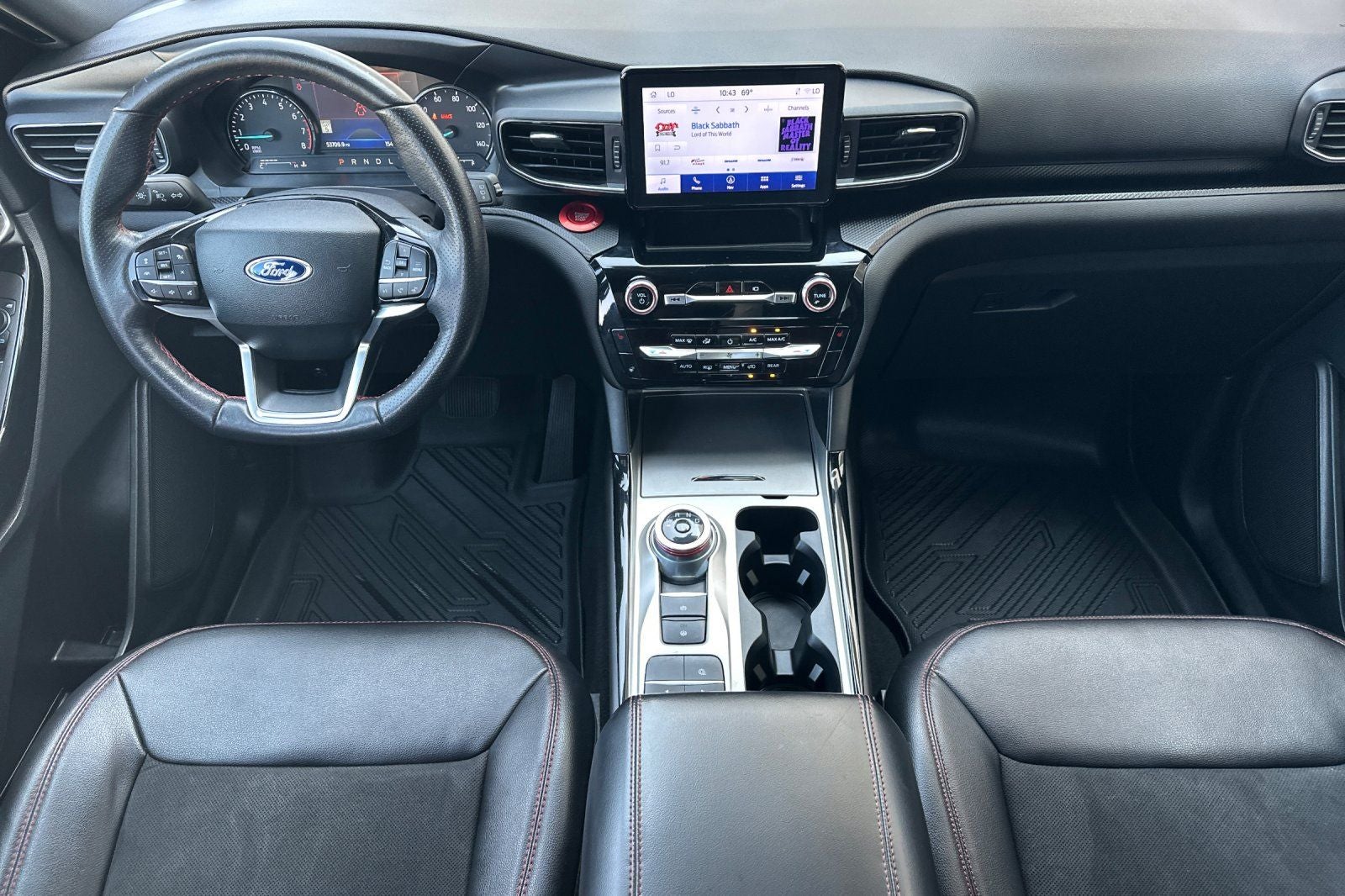 2023 Ford Explorer ST-Line