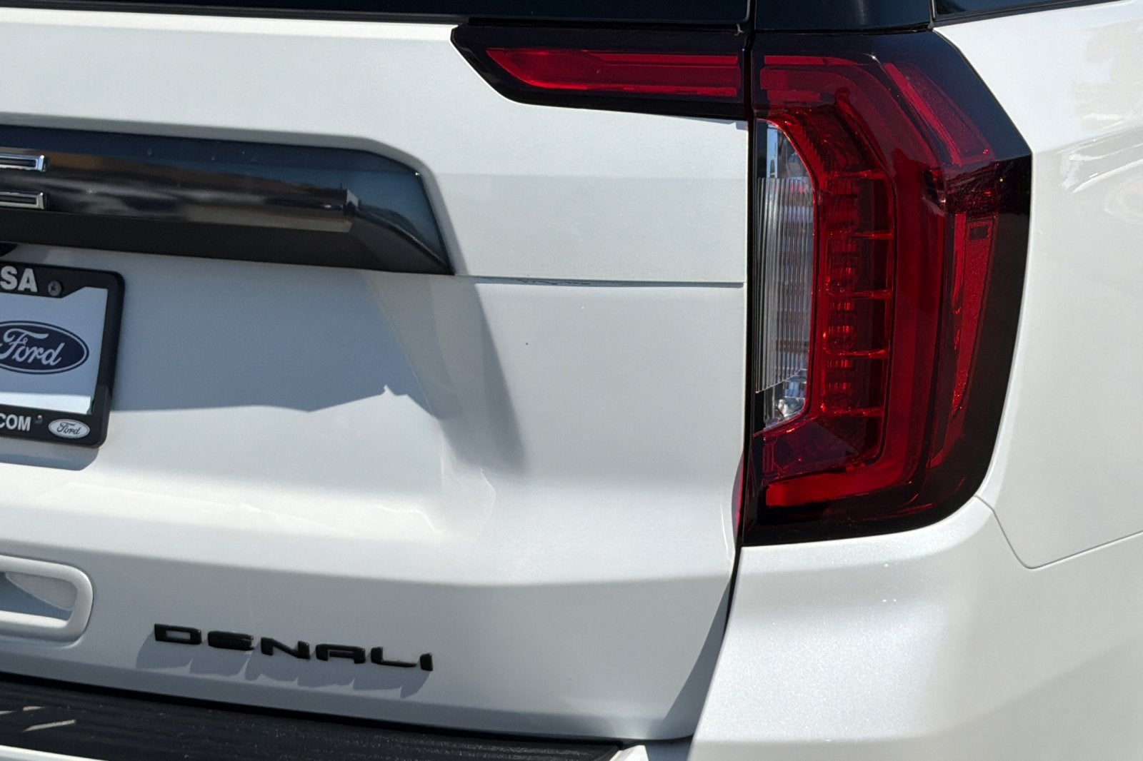 2024 GMC Yukon Denali Ultimate