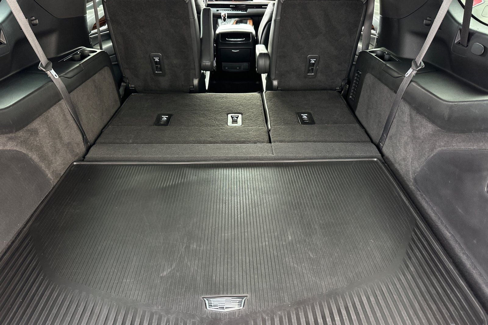 2022 Cadillac Escalade ESV Luxury