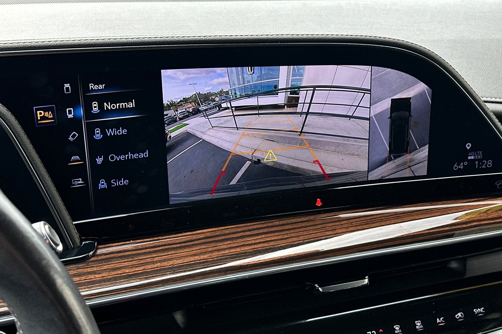 2022 Cadillac Escalade ESV Luxury