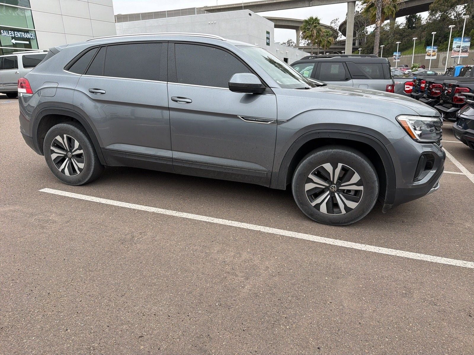 2024 Volkswagen Atlas Cross Sport 2.0T SE