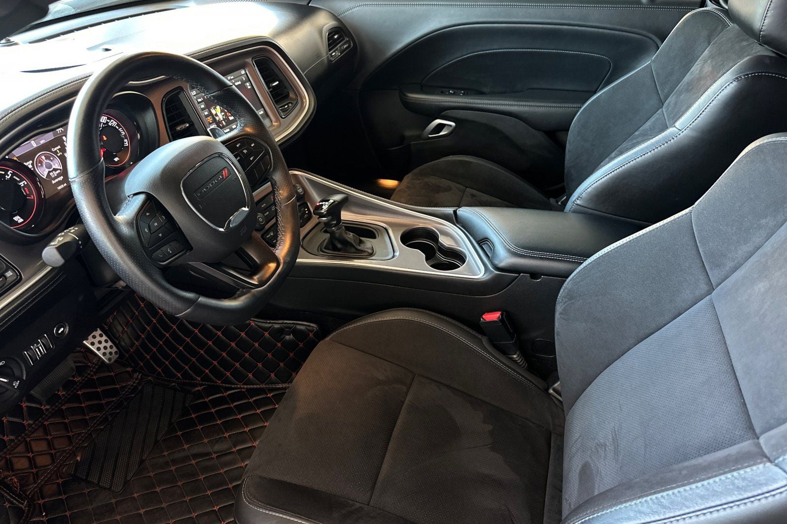 2022 Dodge Challenger GT PLUS PKG