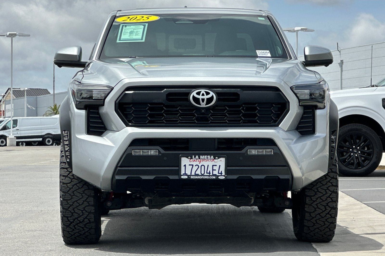 2025 Toyota Tacoma Hybrid TRD Off Road
