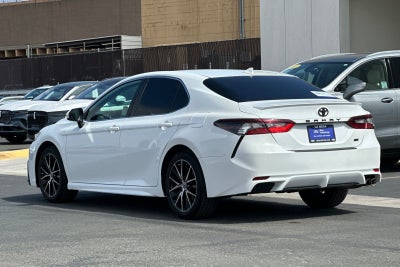 2021 Toyota Camry SE