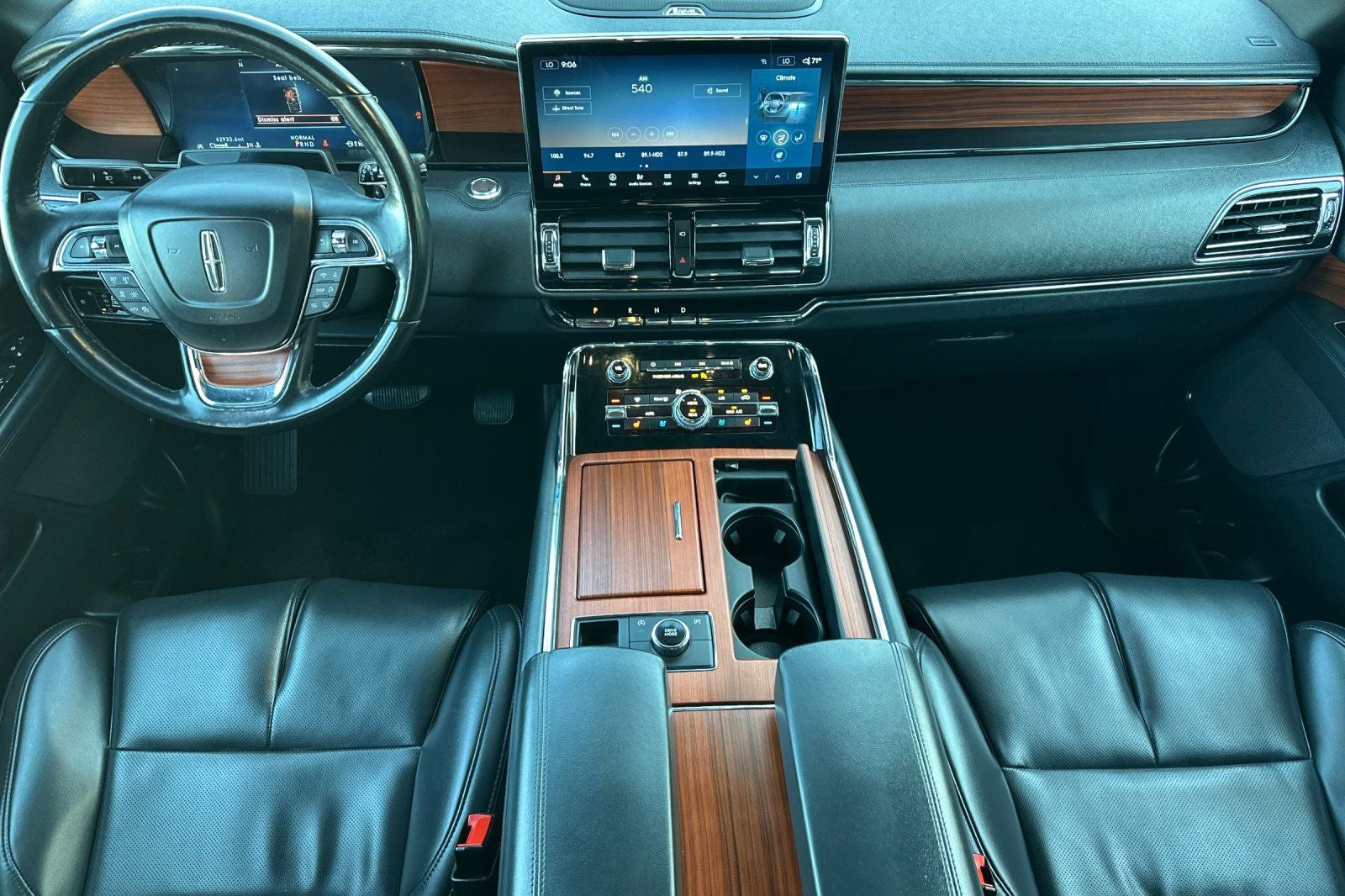 2024 Lincoln Navigator Premiere