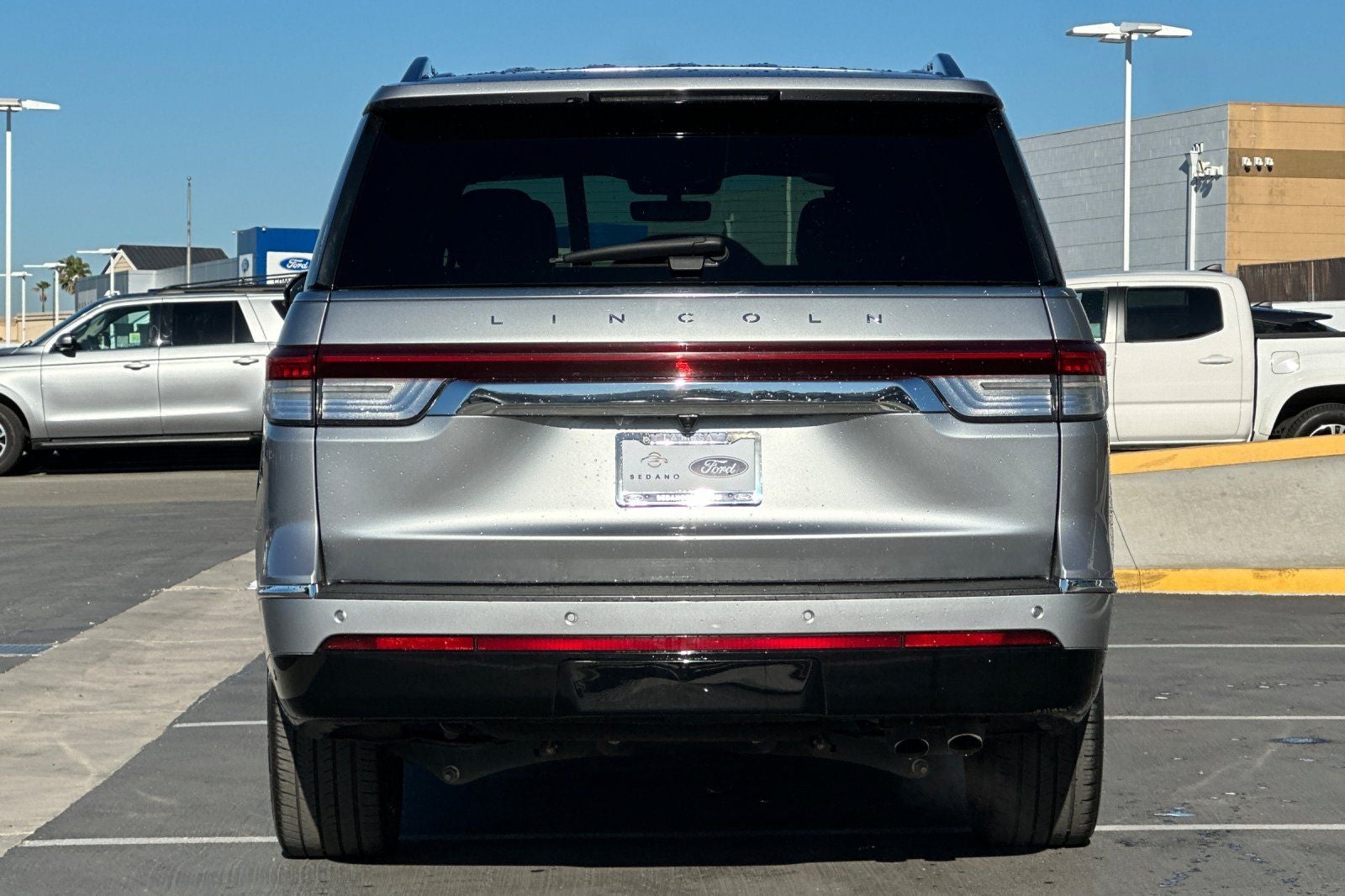 2024 Lincoln Navigator Premiere