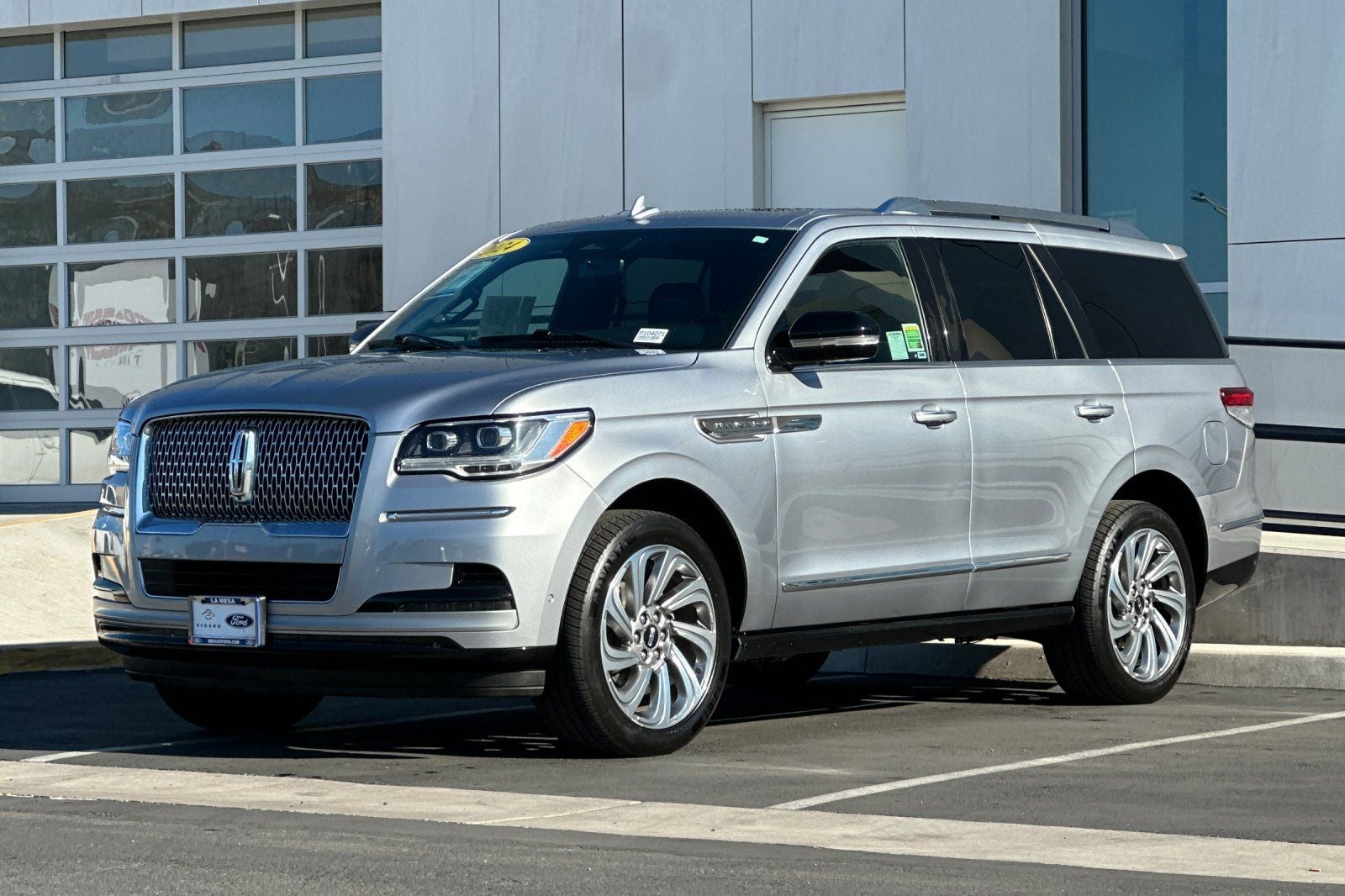 2024 Lincoln Navigator Premiere