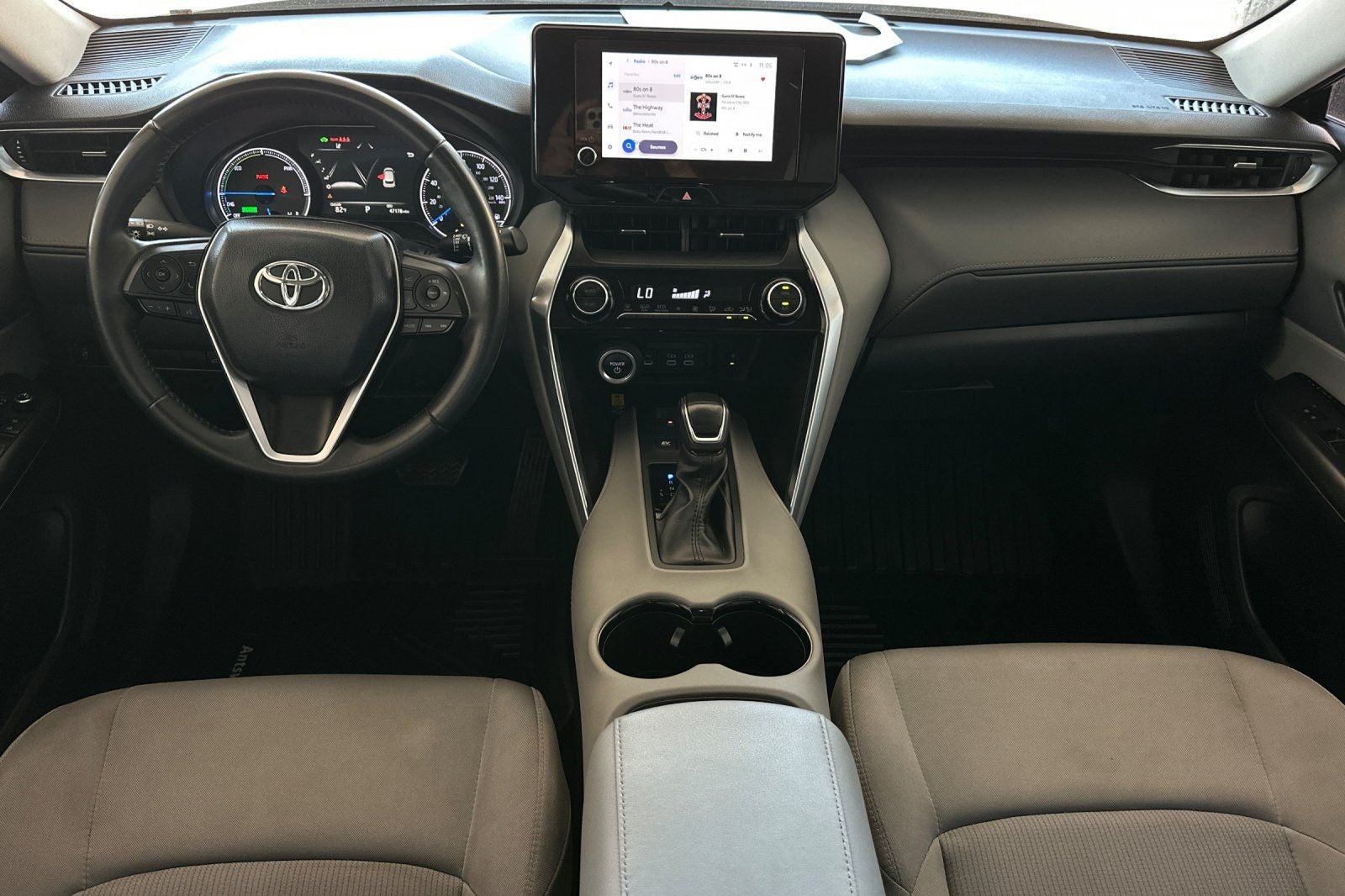 2023 Toyota Venza LE