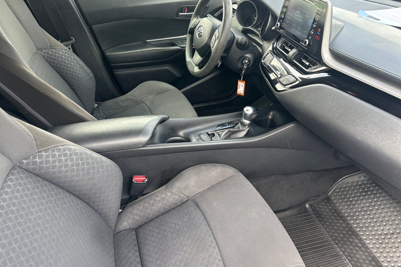 2020 Toyota C-HR LE