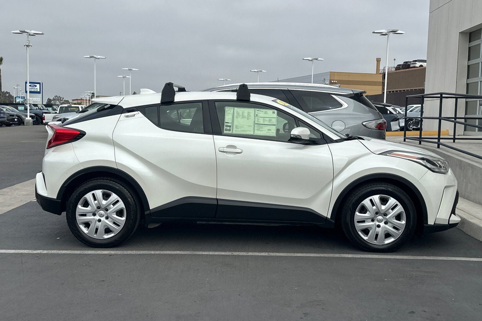 2020 Toyota C-HR LE