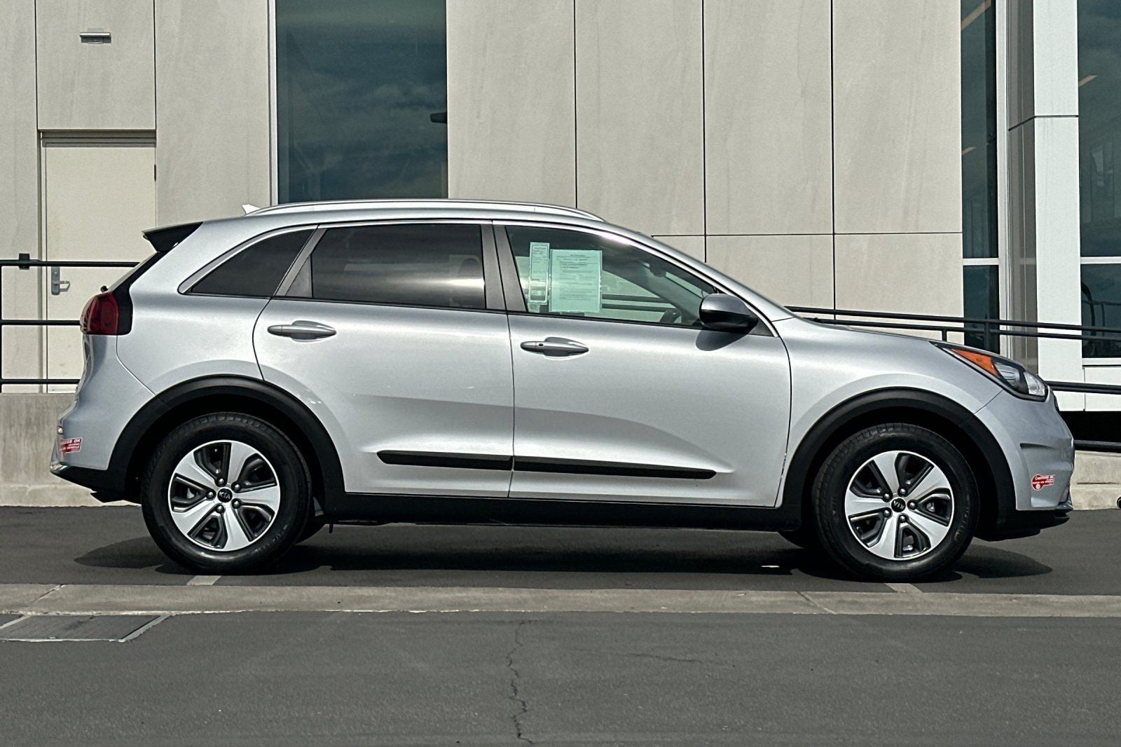 2018 Kia Niro Plug-In Hybrid LX