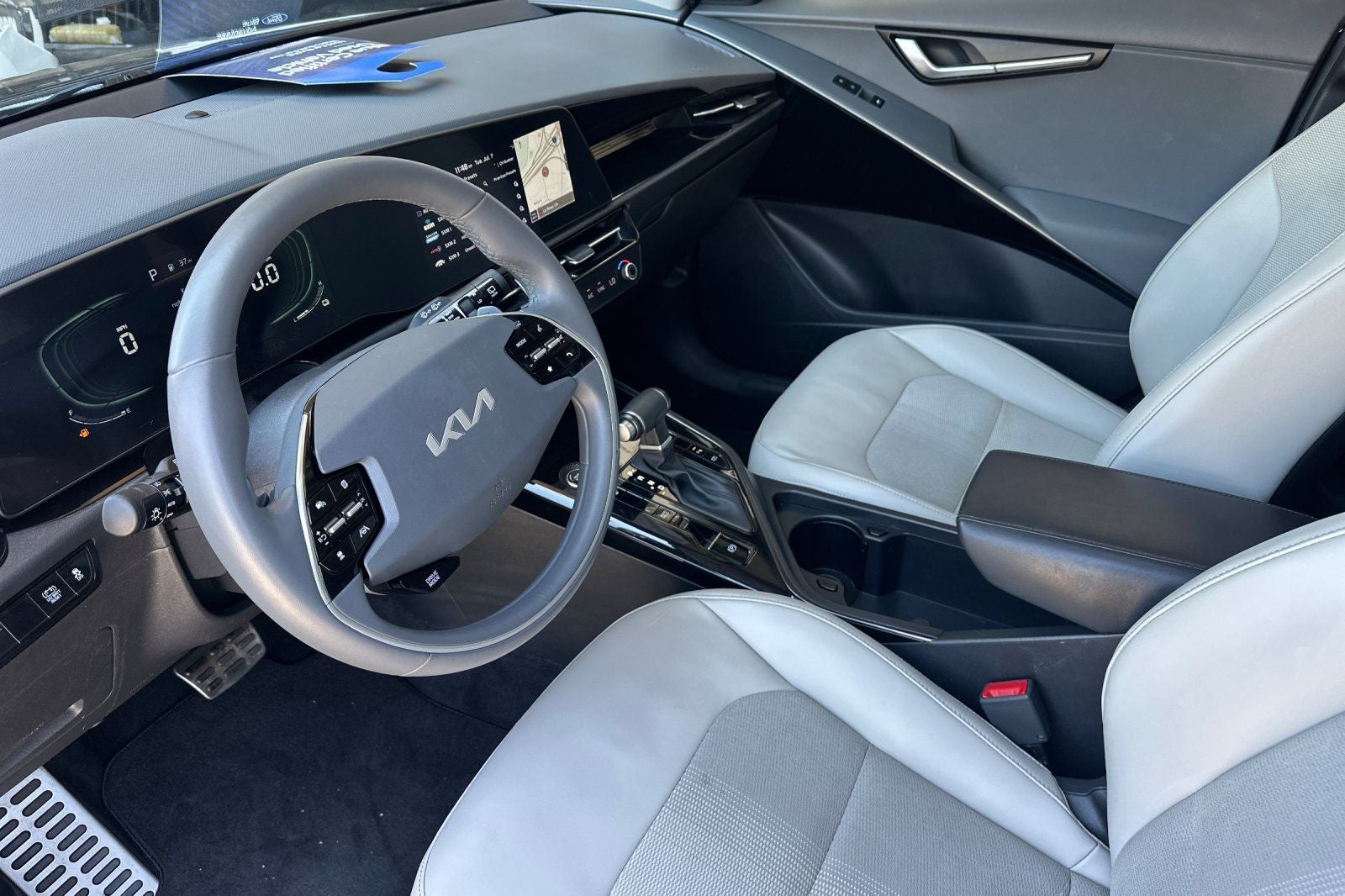 2023 Kia Niro EX Touring