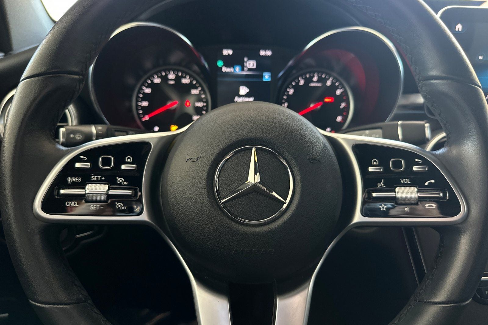 2022 Mercedes-Benz GLC GLC 300