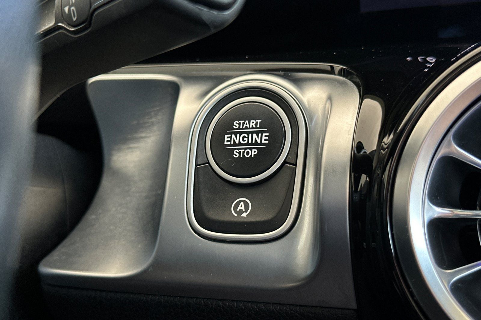 2023 Mercedes-Benz GLB GLB 250 4MATIC®