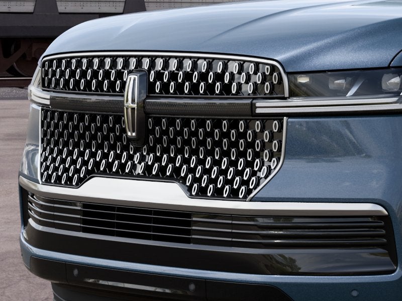 2027 Lincoln Navigator Premiere