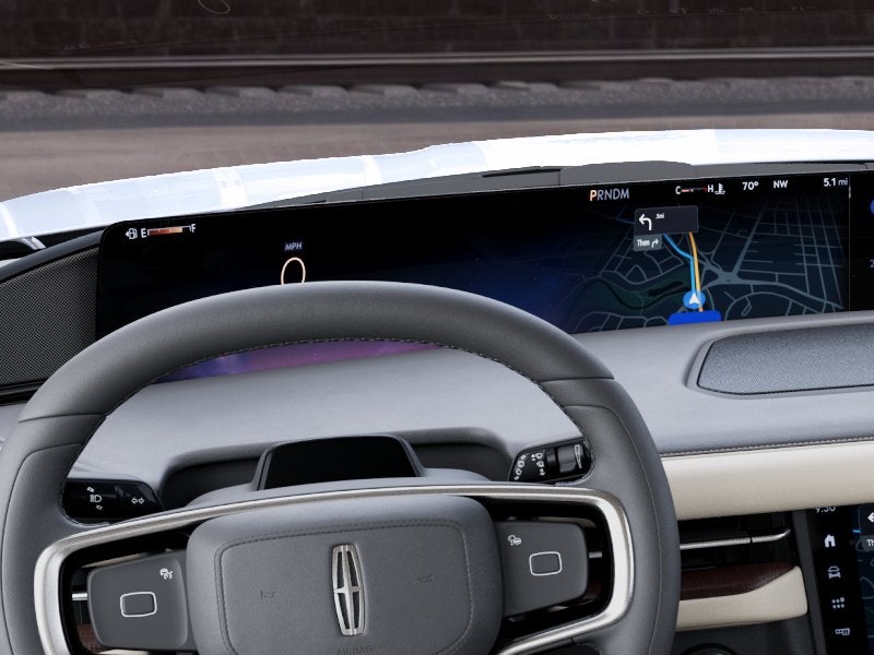 2027 Lincoln Navigator Premiere