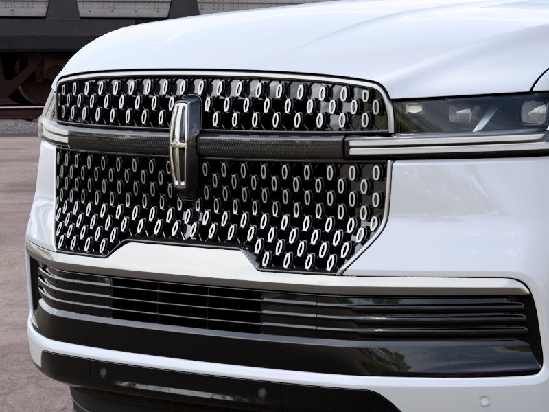 2027 Lincoln Navigator Premiere