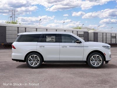2027 Lincoln Navigator Premiere