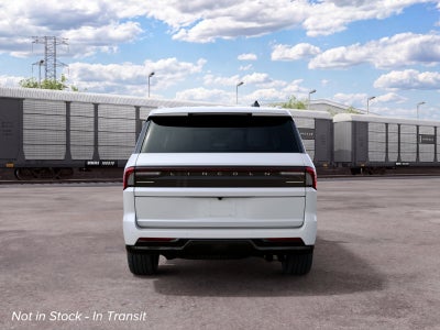 2027 Lincoln Navigator Premiere