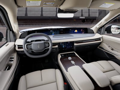 2027 Lincoln Navigator Premiere