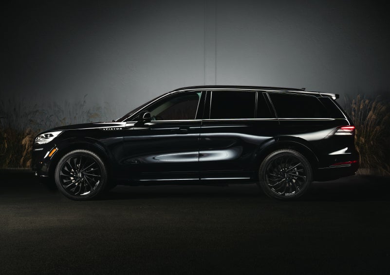 A 2024 Lincoln Aviator® SUV is shown in the Infinite Black exterior color | Sedano Lincoln in La Mesa CA