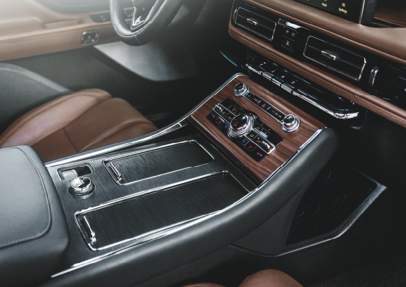 The front center console of a 2024 Lincoln Aviator® SUV is shown | Sedano Lincoln in La Mesa CA