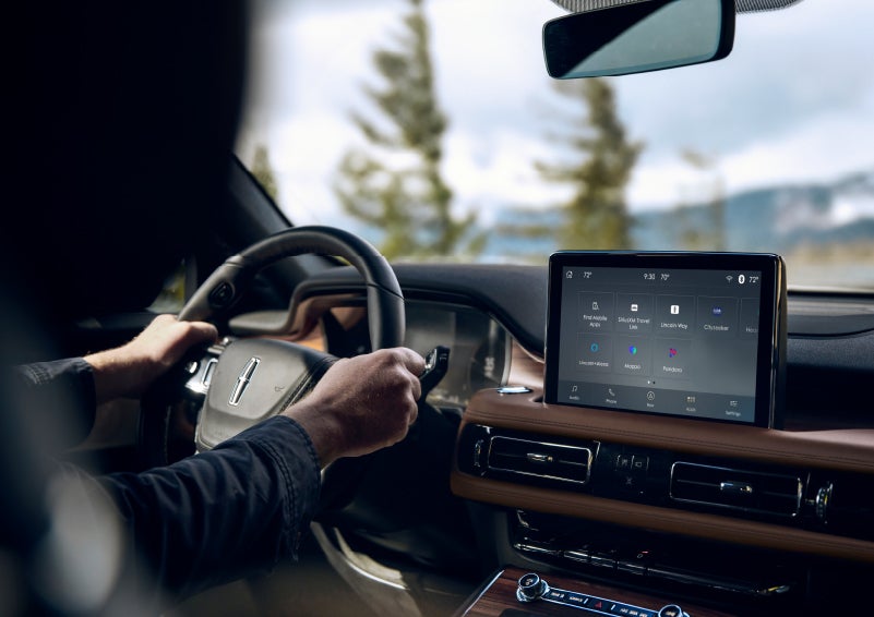 The center touch screen in a 2024 Lincoln Aviator® SUV is shown | Sedano Lincoln in La Mesa CA