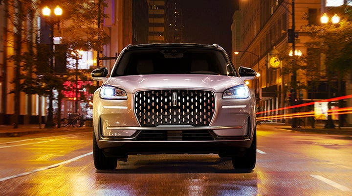 The striking grille of a 2024 Lincoln Corsair® SUV is shown. | Sedano Lincoln in La Mesa CA