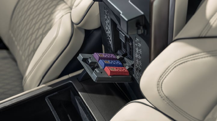 Digital Scent cartridges are shown in the diffuser located in the center arm rest. | Sedano Lincoln in La Mesa CA