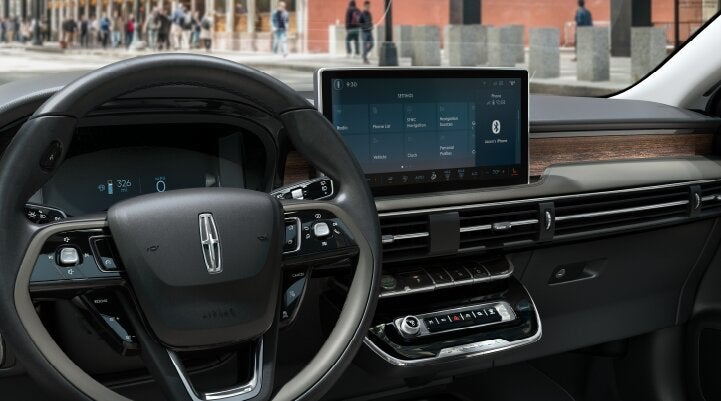 The center screen of the new 2025 Lincoln Corsair® SUV is showcased with its SYNC® 4 capabilities highlighted | Sedano Lincoln in La Mesa CA