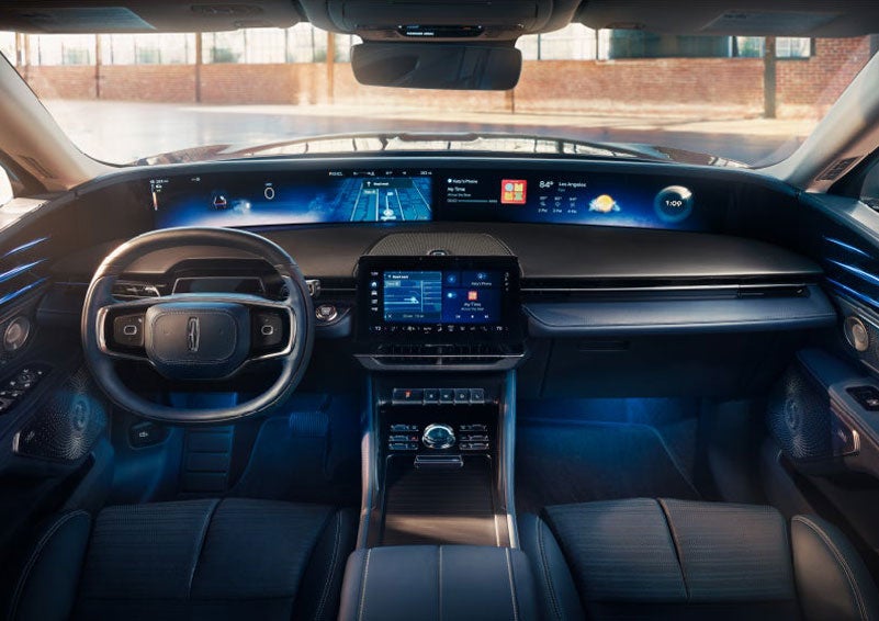 The panoramic display is shown in a 2025 Lincoln Nautilus® SUV. | Sedano Lincoln in La Mesa CA