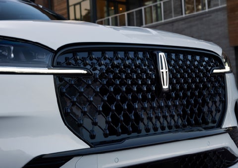 The front grille of a 2026 Lincoln Aviator® SUV is shown. | Sedano Lincoln in La Mesa CA