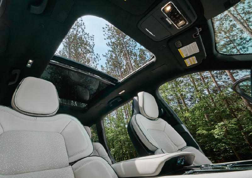 The front seats of a 2027 Lincoln Aviator® Black Label™ SUV | Sedano Lincoln in La Mesa CA